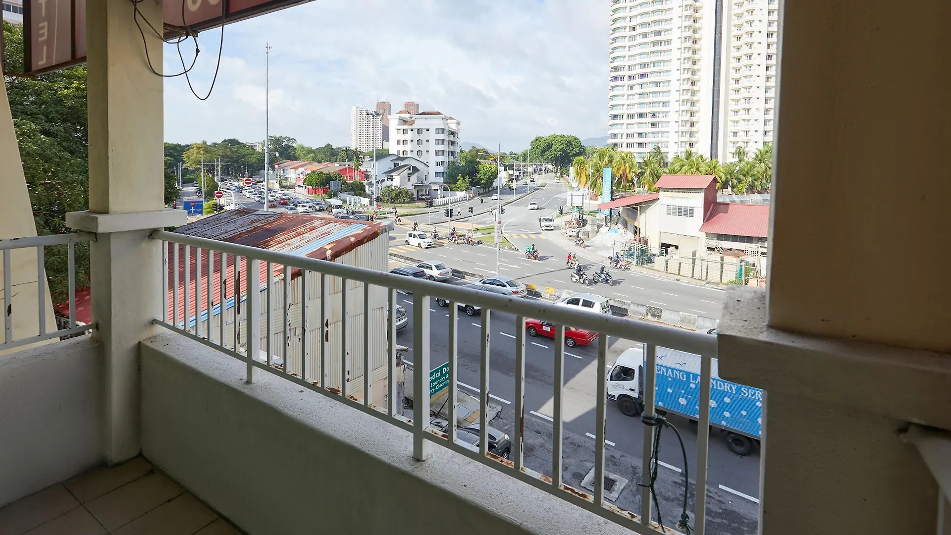 Gurney Inn George Town