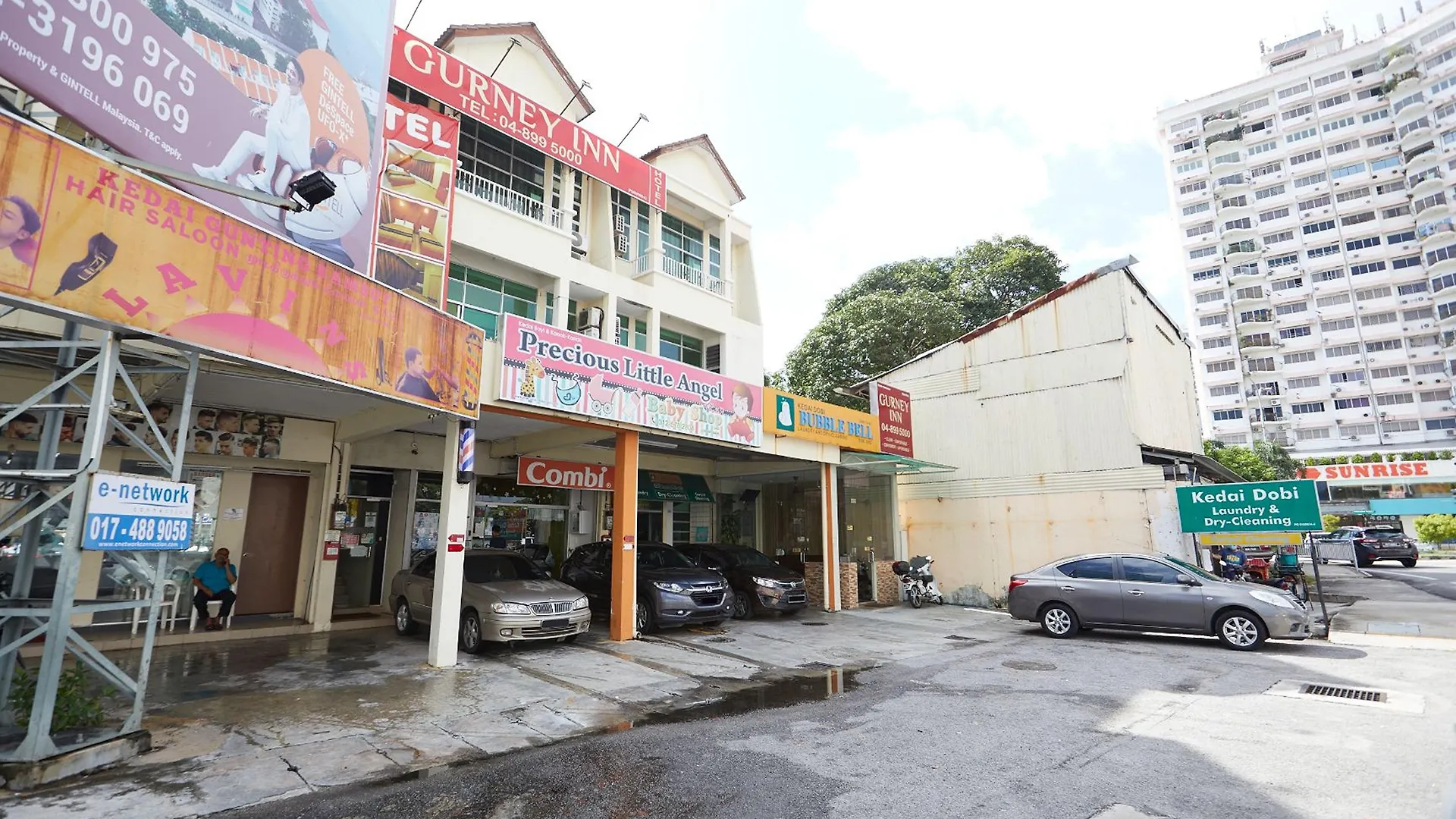 Gurney Inn George Town